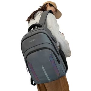 Sac spacieux avec rangement optimisé pour ordinateurs, livres et accessoires