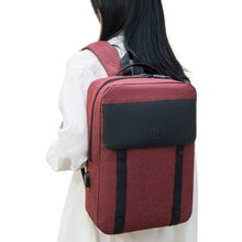 Sac à dos ergonomique, durable et imperméable pour usage quotidien.