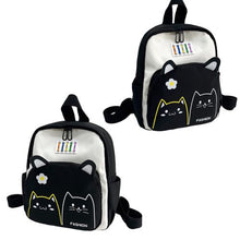 Sac à dos compact et léger, idéal pour transporter vos essentiels au quotidien.