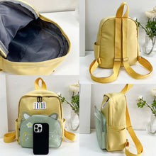 Sac à dos compact et léger, idéal pour transporter vos essentiels au quotidien.