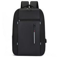 Sac à dos moderne avec port USB intégré, idéal pour bureau, école et voyages.