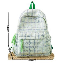 Sac à dos moderne avec rangement organisé, conçu pour les besoins quotidiens.