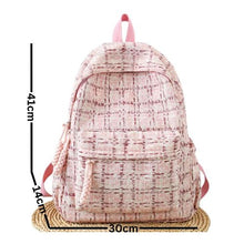 Sac à dos moderne avec rangement organisé, conçu pour les besoins quotidiens.