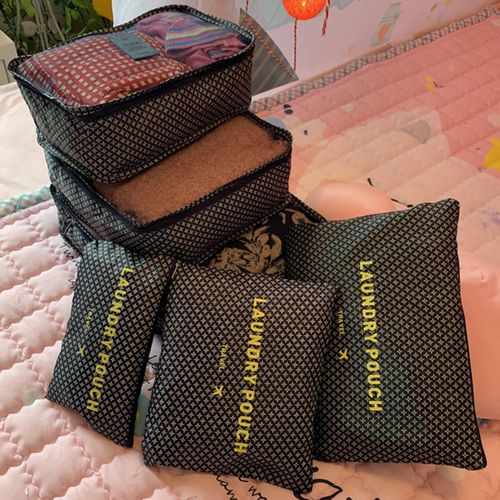 Set de 6 pochettes de rangement voyage pratiques pour organiser vos bagages .